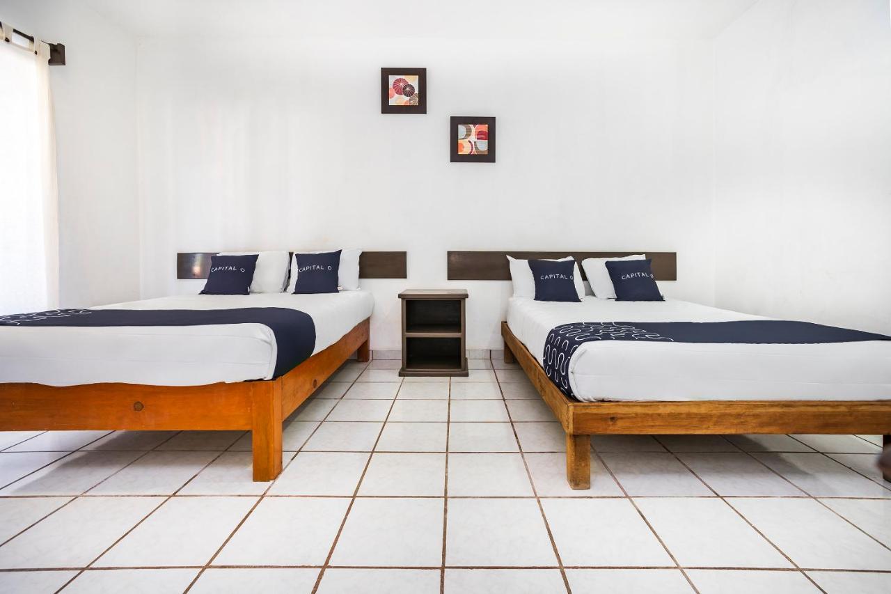 Hotel Capital O Oxtankah,Chetumal Bay Calderitas Zewnętrze zdjęcie