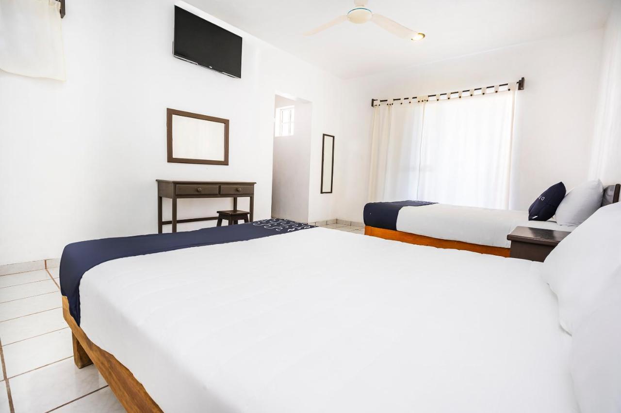 Hotel Capital O Oxtankah,Chetumal Bay Calderitas Zewnętrze zdjęcie